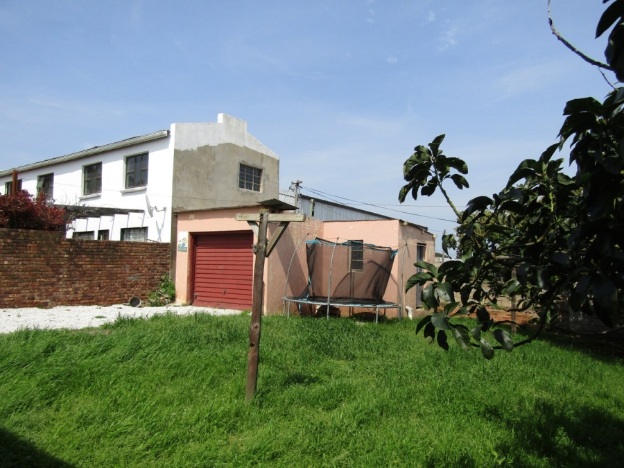 3 Bedroom Property for Sale in Humansdorp Eastern Cape